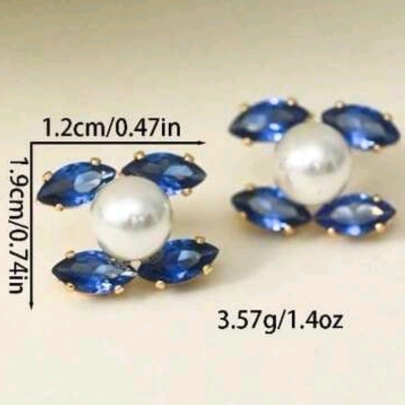 VINTAGE EARRINGS - Picture 3 of 3